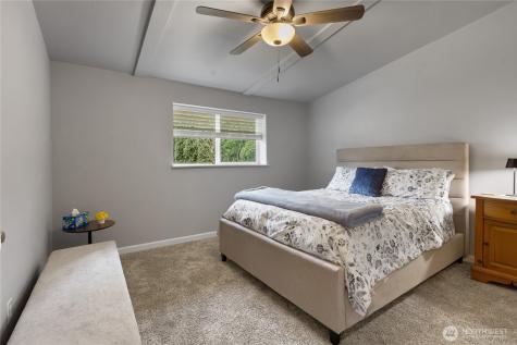 2124 Firland Drive Puyallup WA 98371
