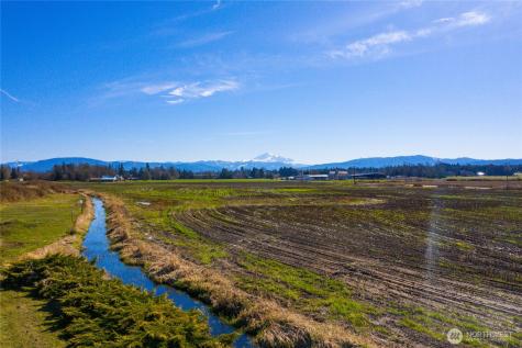 490 W Laurel Road Bellingham WA 98226