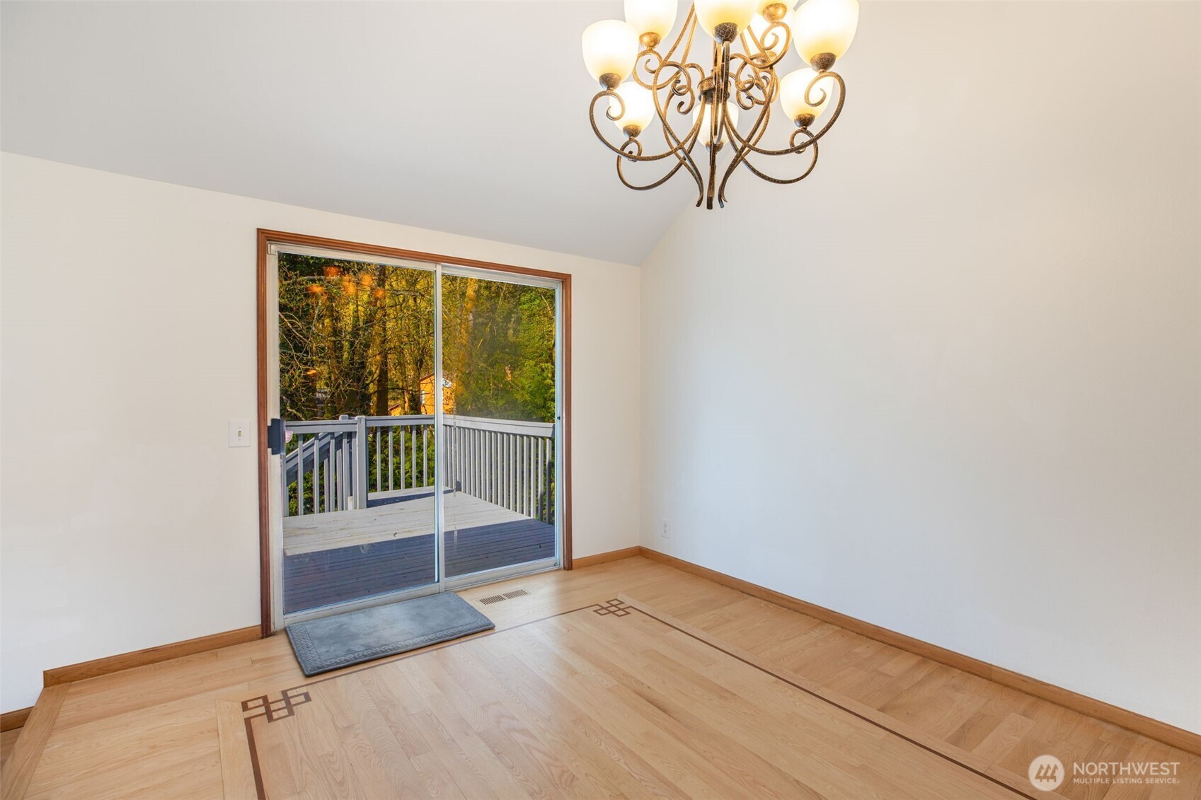 29027 13th Avenue S Federal Way WA 98003