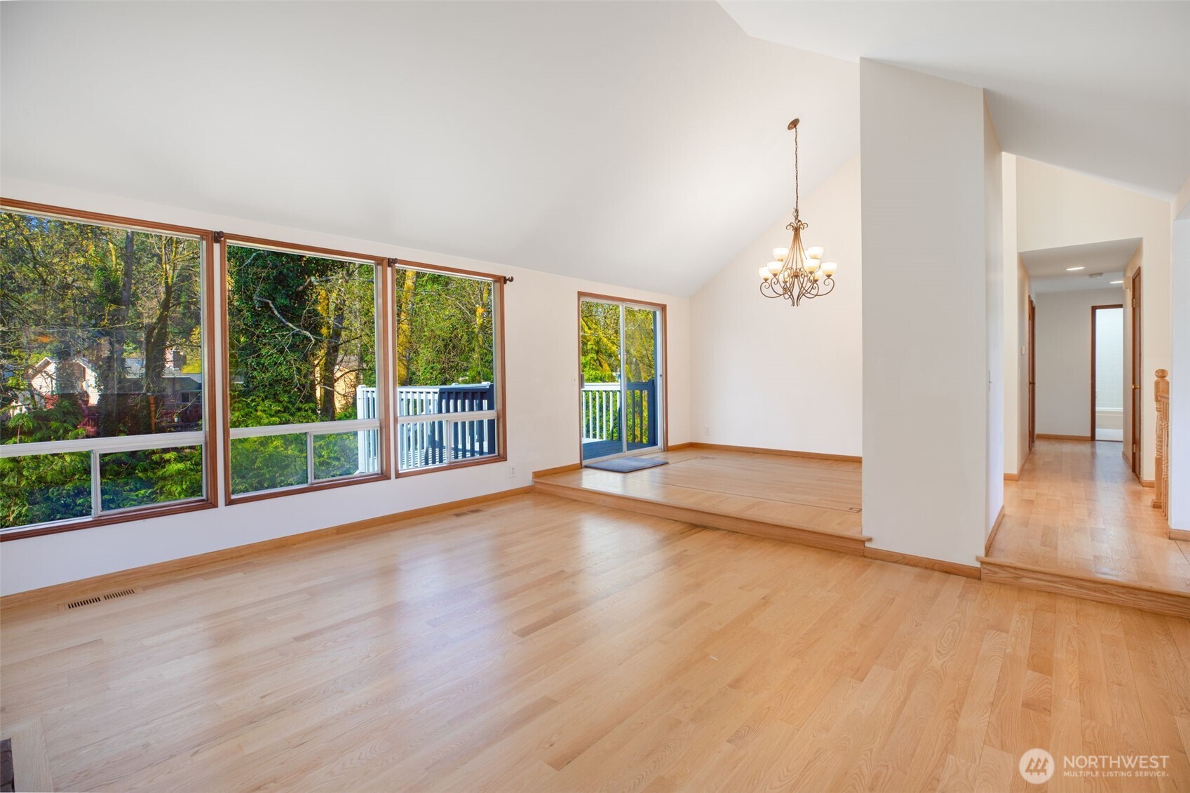 29027 13th Avenue S Federal Way WA 98003