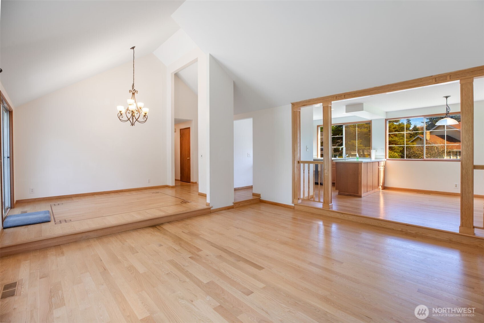 29027 13th Avenue S Federal Way WA 98003
