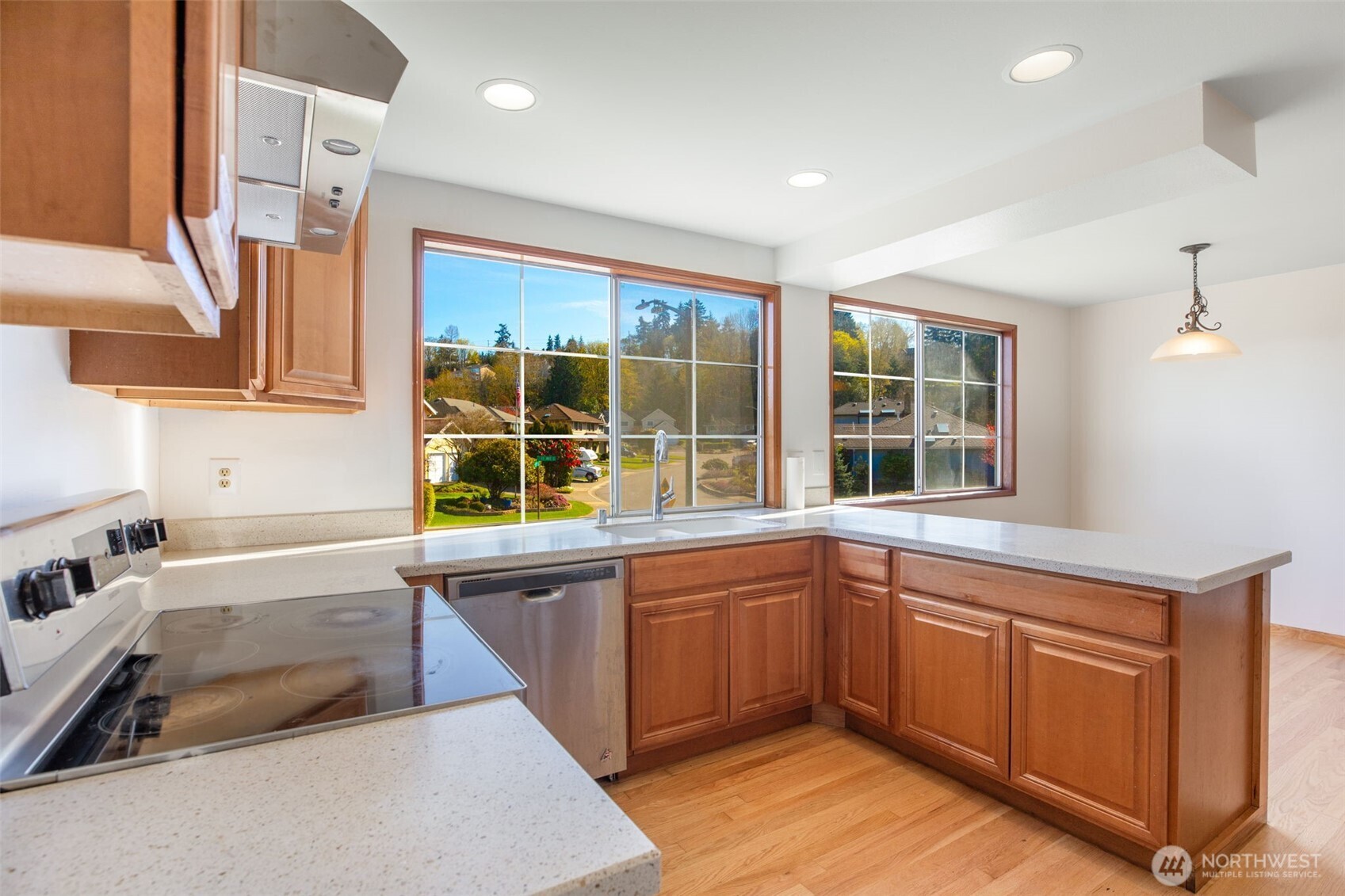 29027 13th Avenue S Federal Way WA 98003
