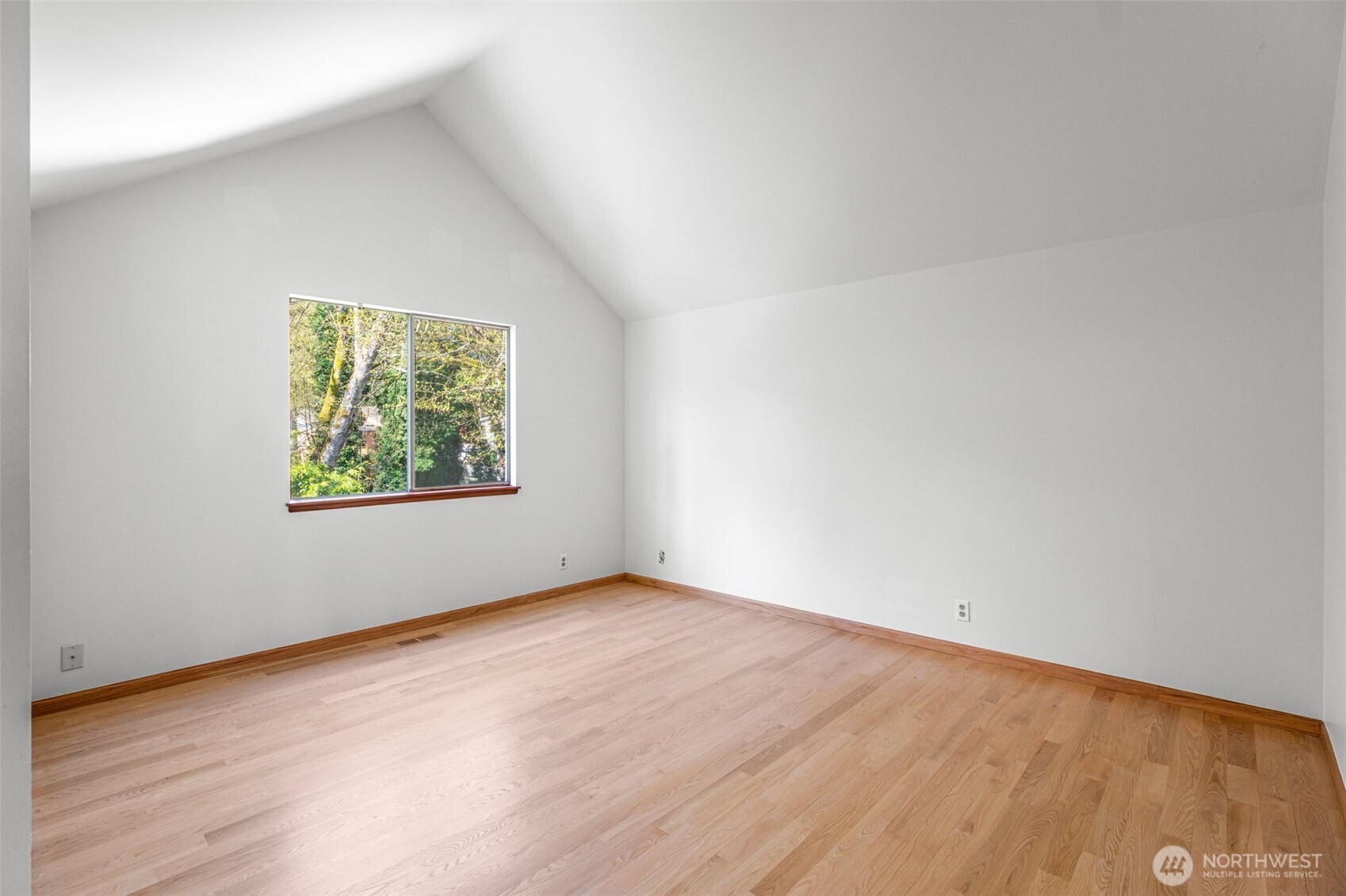 29027 13th Avenue S Federal Way WA 98003