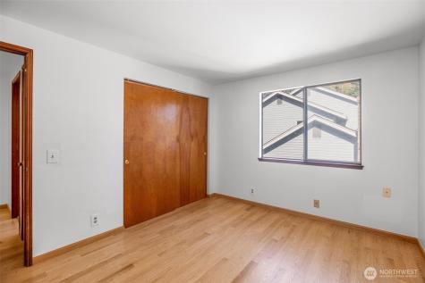 29027 13th Avenue S Federal Way WA 98003