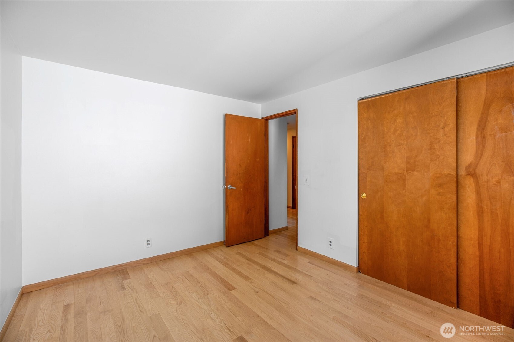 29027 13th Avenue S Federal Way WA 98003