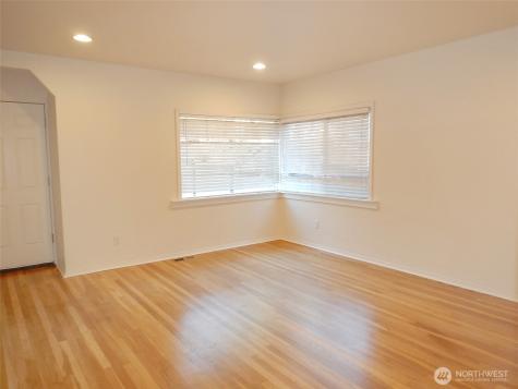 7515 Cascade Drive Everett WA 98203