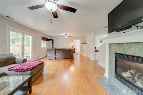 7709 86th Avenue NE Marysville WA 98270
