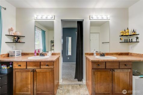 7709 86th Avenue NE Marysville WA 98270