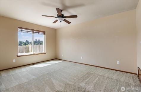 1441 NW 5th Avenue Oak Harbor WA 98277