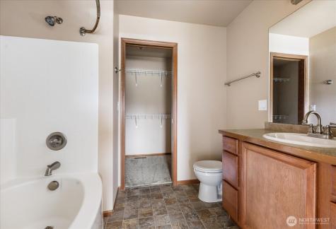 1441 NW 5th Avenue Oak Harbor WA 98277