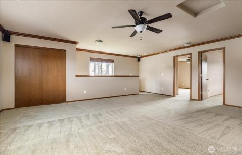 1441 NW 5th Avenue Oak Harbor WA 98277