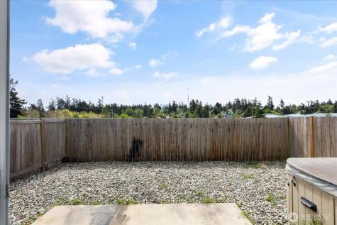 1441 NW 5th Avenue Oak Harbor WA 98277