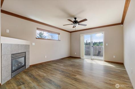 1441 NW 5th Avenue Oak Harbor WA 98277