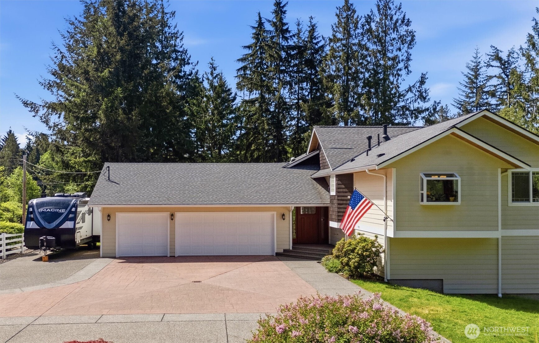 19310 95th Avenue NE Arlington WA 98223
