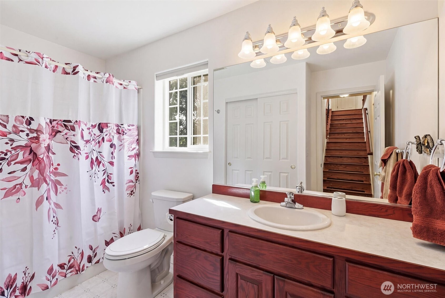 19310 95th Avenue NE Arlington WA 98223