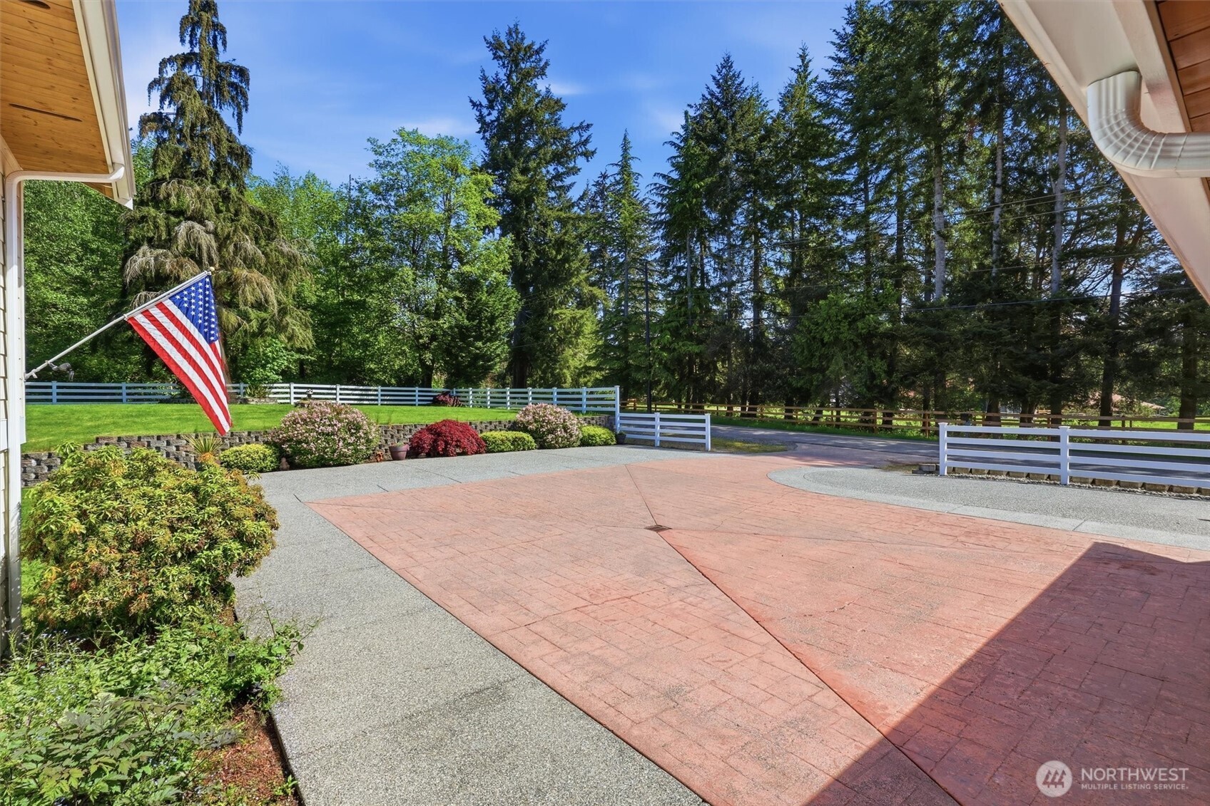 19310 95th Avenue NE Arlington WA 98223