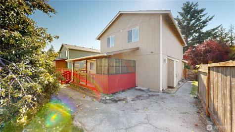 1565 S 90th Street Tacoma WA 98444