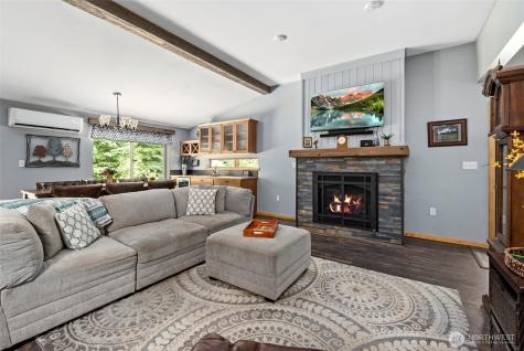 25451 Lake Cavanaugh Road Mount Vernon WA 98274