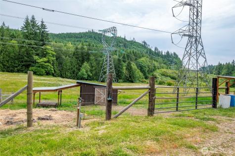 25451 Lake Cavanaugh Road Mount Vernon WA 98274