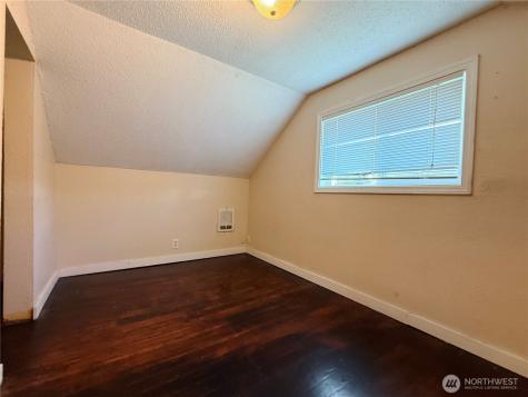 6530 S G Street Tacoma WA 98408