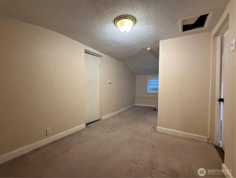 6530 S G Street Tacoma WA 98408
