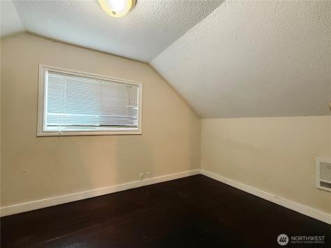 6530 S G Street Tacoma WA 98408