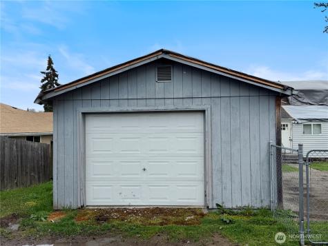 6530 S G Street Tacoma WA 98408