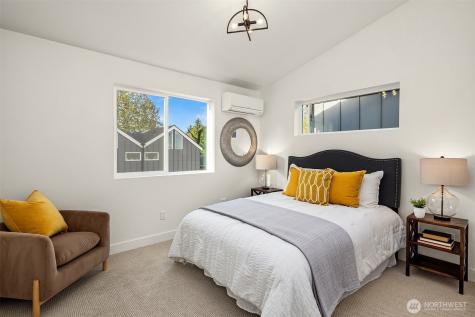 13548 39th Avenue NE Seattle WA 98125