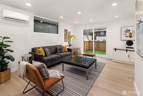 13548 39th Avenue NE Seattle WA 98125