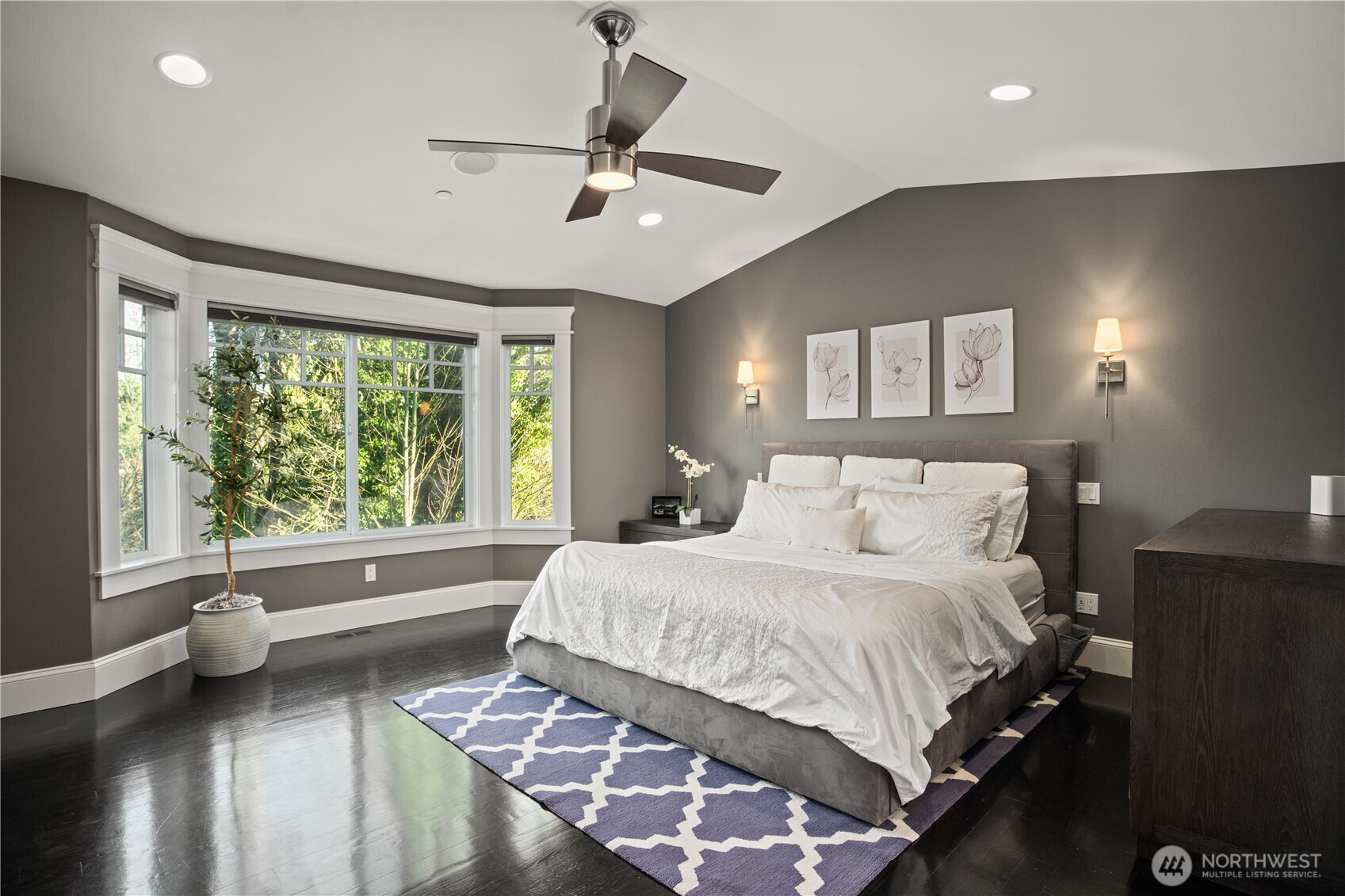 8612 36th Street Mercer Island WA 98040