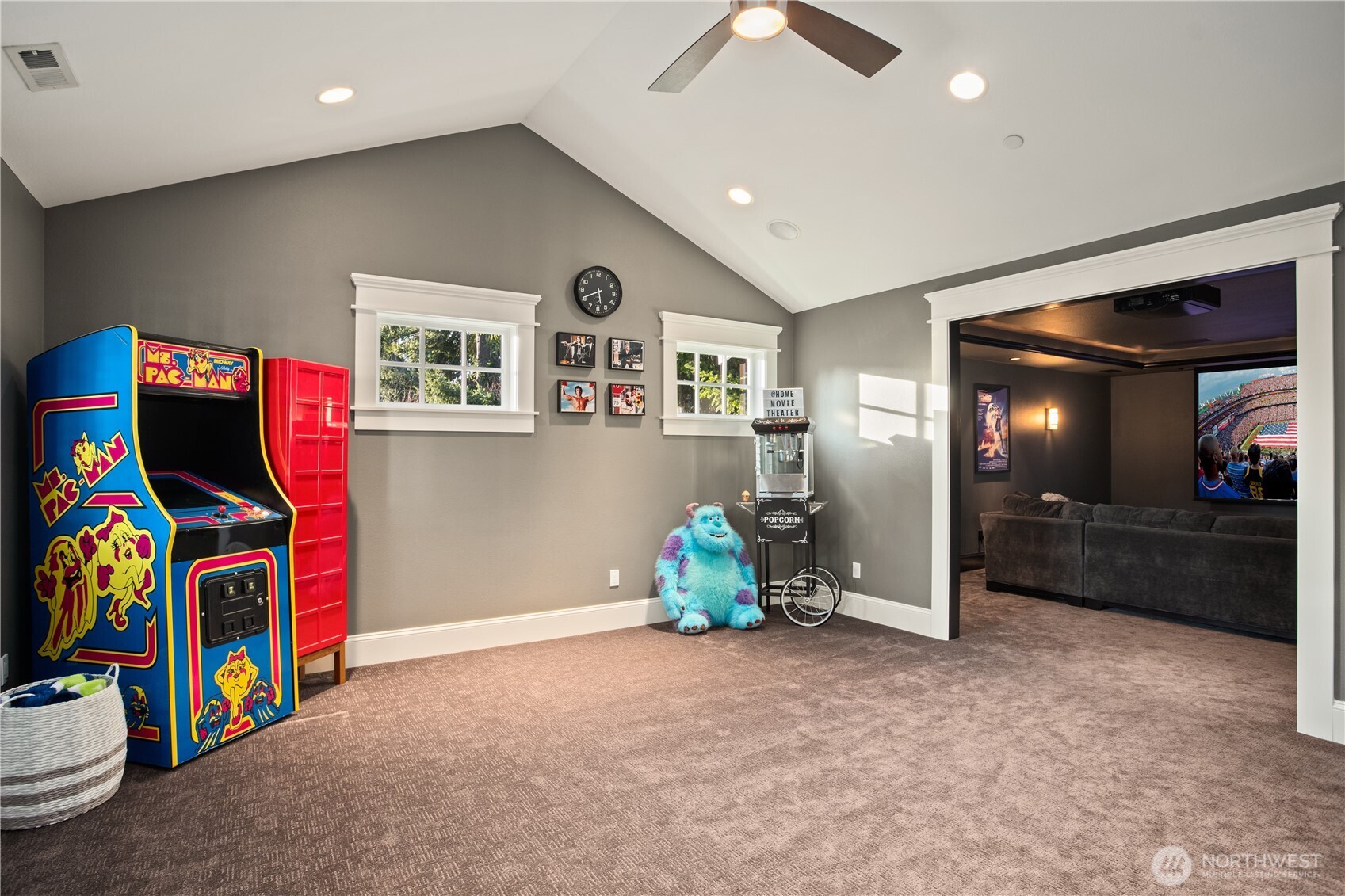 8612 36th Street Mercer Island WA 98040