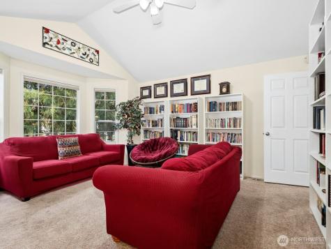 27847 37th Avenue S Auburn WA 98001