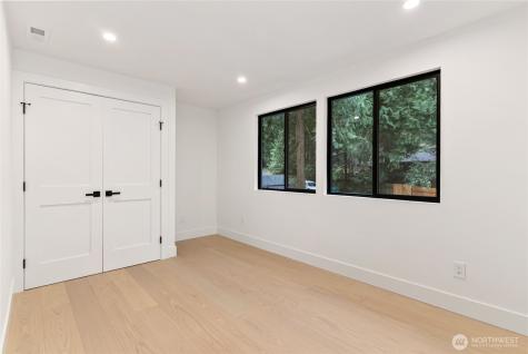 22911 57th Avenue SE Woodinville WA 98072
