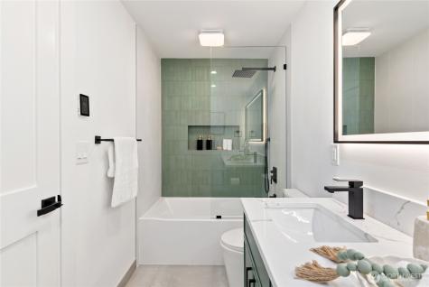 22911 57th Avenue SE Woodinville WA 98072