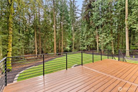 22911 57th Avenue SE Woodinville WA 98072