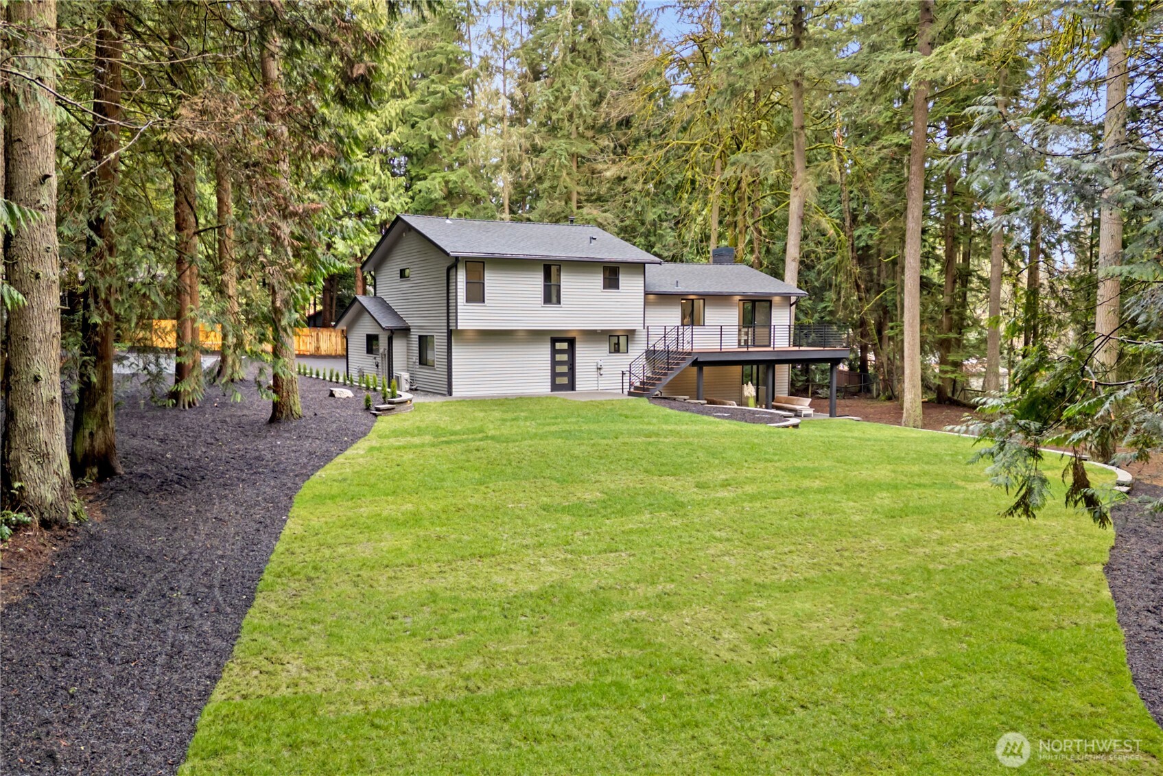 22911 57th Avenue SE Woodinville WA 98072