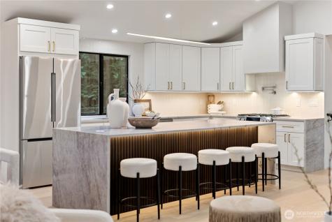 22911 57th Avenue SE Woodinville WA 98072