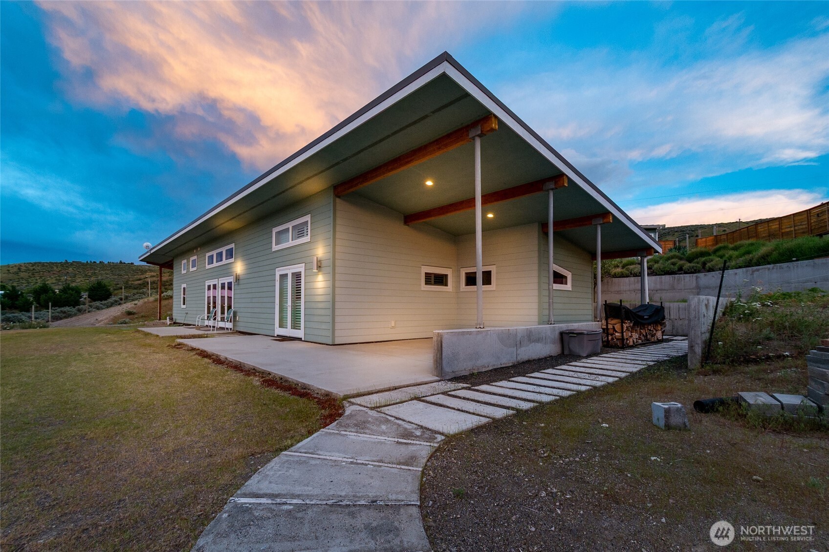 4205 E Plum Point Grand Coulee WA 99133