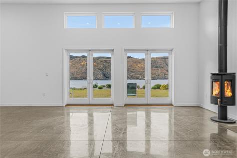 4205 E Plum Point Grand Coulee WA 99133