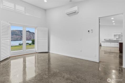4205 E Plum Point Grand Coulee WA 99133