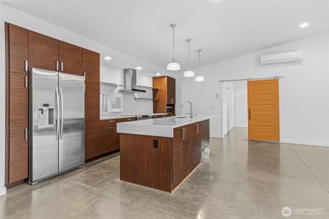 4205 E Plum Point Grand Coulee WA 99133