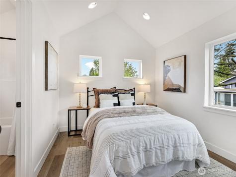 8128 12th Avenue SW Seattle WA 98106
