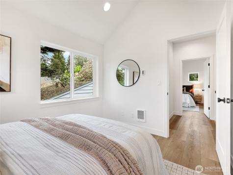 8128 12th Avenue SW Seattle WA 98106