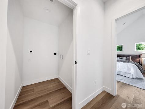 8128 12th Avenue SW Seattle WA 98106