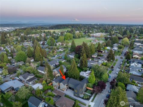 8128 12th Avenue SW Seattle WA 98106