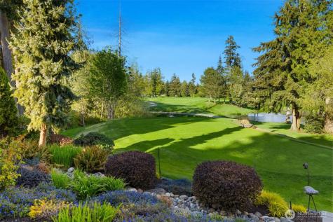 712 Tiffany Meadows Drive NE Bainbridge Island WA 98110