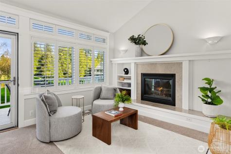 712 Tiffany Meadows Drive NE Bainbridge Island WA 98110