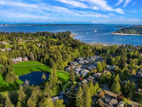 712 Tiffany Meadows Drive NE Bainbridge Island WA 98110