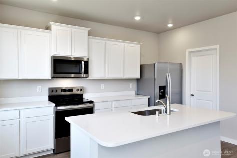 9703 Hay Street SE Yelm WA 98597