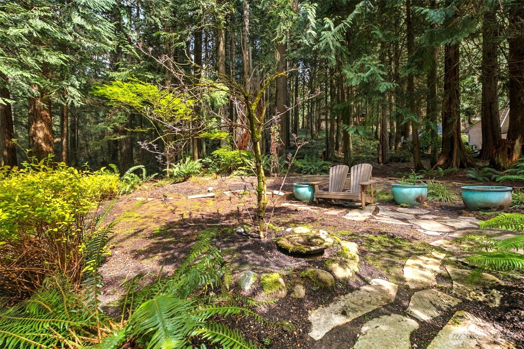 25300 SE Mirrormont Way Issaquah WA 98027
